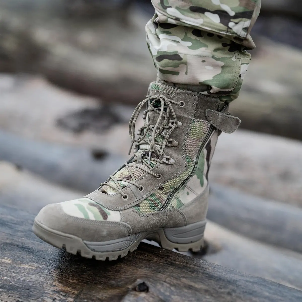 Tactical boots photo 1